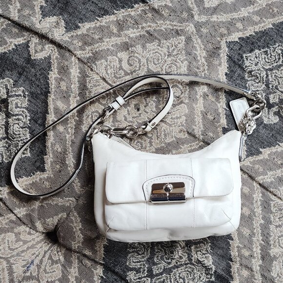 ✅️Elegant White Leather Shoulder Bag *Very Rare - Picture 4 of 15